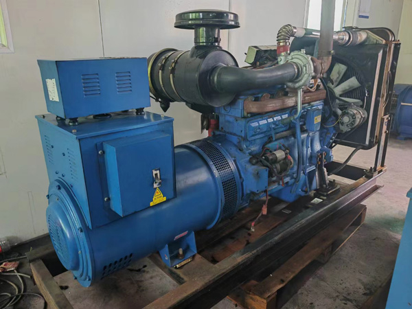 金门100kW柴油发电机组使用多级机油有哪些优缺点？